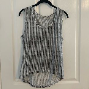 Athleta Breezy Muscle tee Sz s